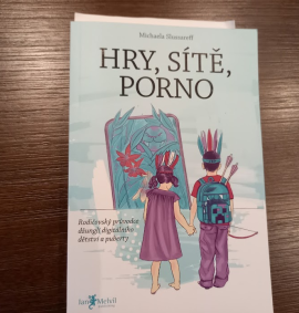 digitalni-wellbeing-deti/Kniha_Hry,sítě, porno.png